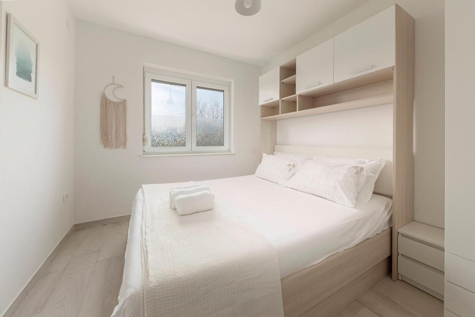 Bright Apartment Koper Bagian luar foto